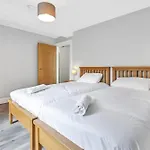 Bayview Luxury 2 Bedroom Apartment Ground Floor