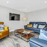 Bayview Luxury 2 Bedroom Apartment Ground Floor